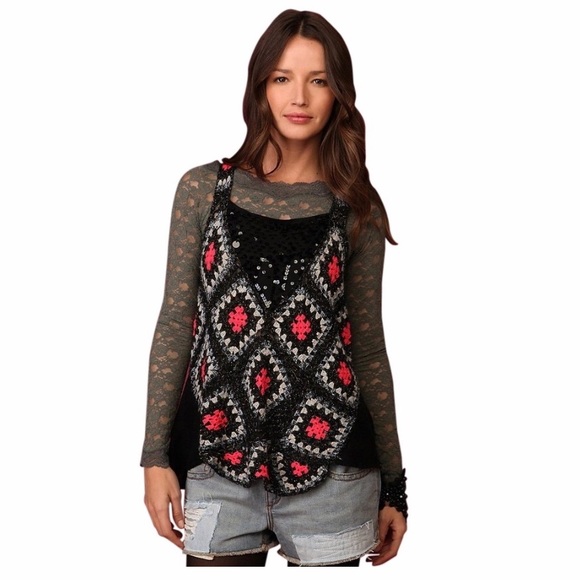 Free People Tops - Free People Love Trapeze Crochet Tee Vee Sequins